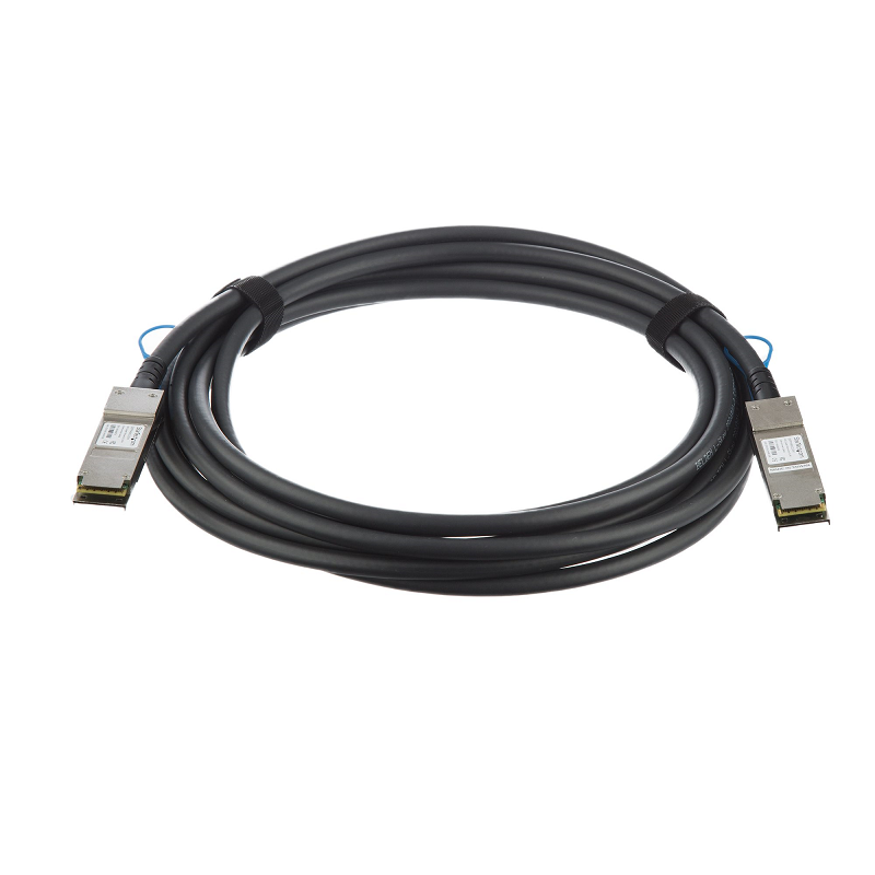 StarTech QSFPH40GCU5M 40GbE QSFP+ Copper DAC 40 Gbps Low Power Passive Transceiver